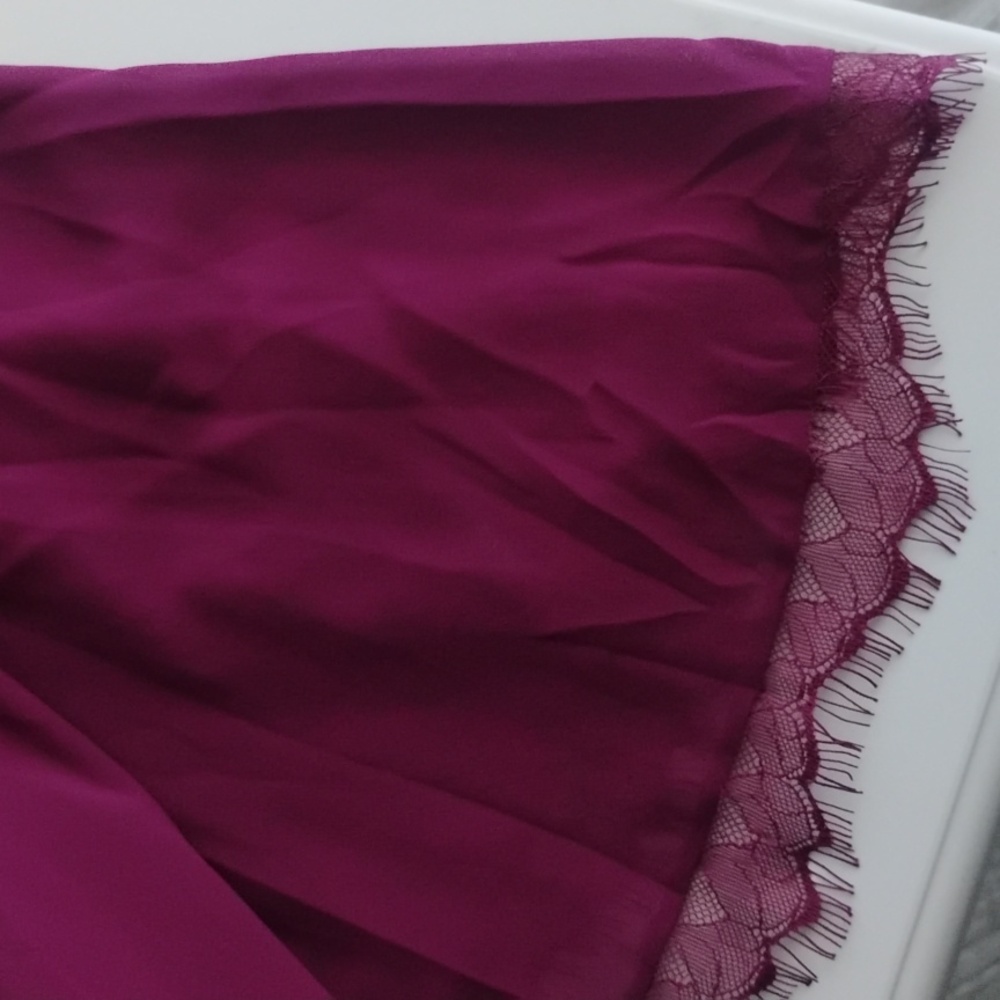 Dress the Population Dark Magenta Corey Dress. Size M - Picture 4 of 16